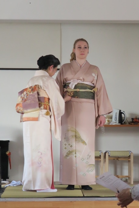 着付けデモンストレーション