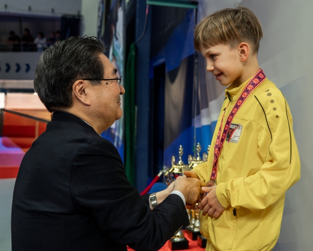 Veľvyslanec Kawakami sa zúčastnil na 46. ročníku Veľkej ceny Slovenska v karate