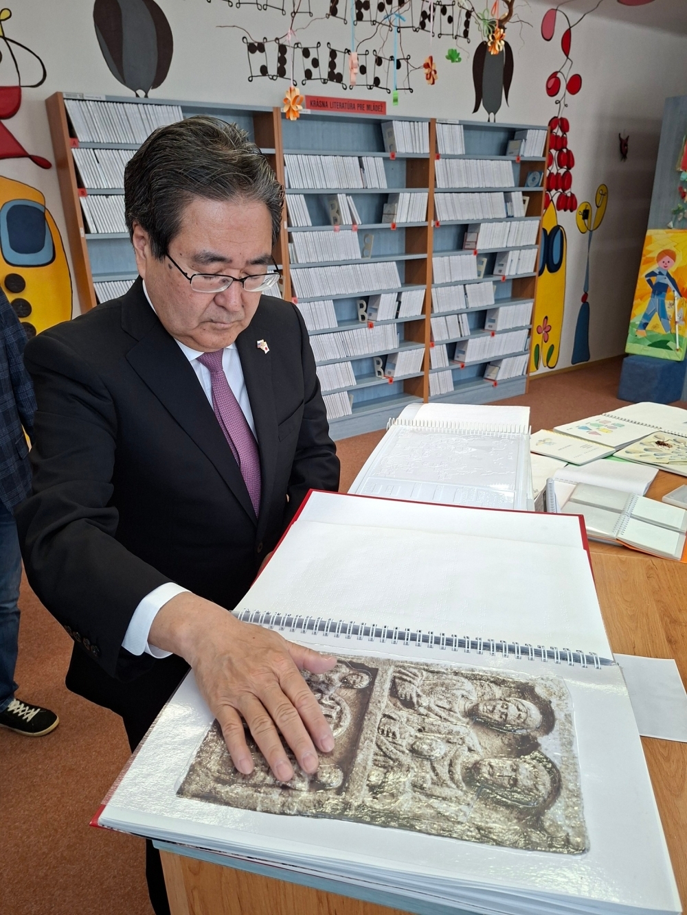 2026年4月13日（月曜日）マチェイ・フレベンダ盲人用図書館（レボチャ市）の視察